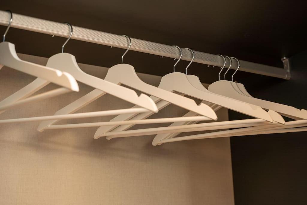 コモElegante Loft A 200 A Metri Dal Duomoアパートメント エクステリア 写真